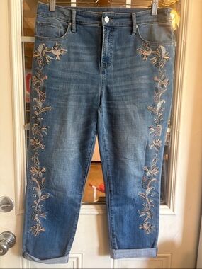 Chico's Blue Denim Ankle Jeans with Floral Embroidery